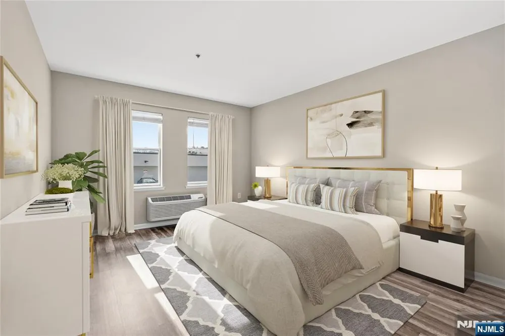 905 River Road 224 Edgewater, NJ 07020