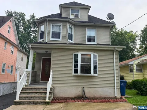 75 Clinton Place 1
