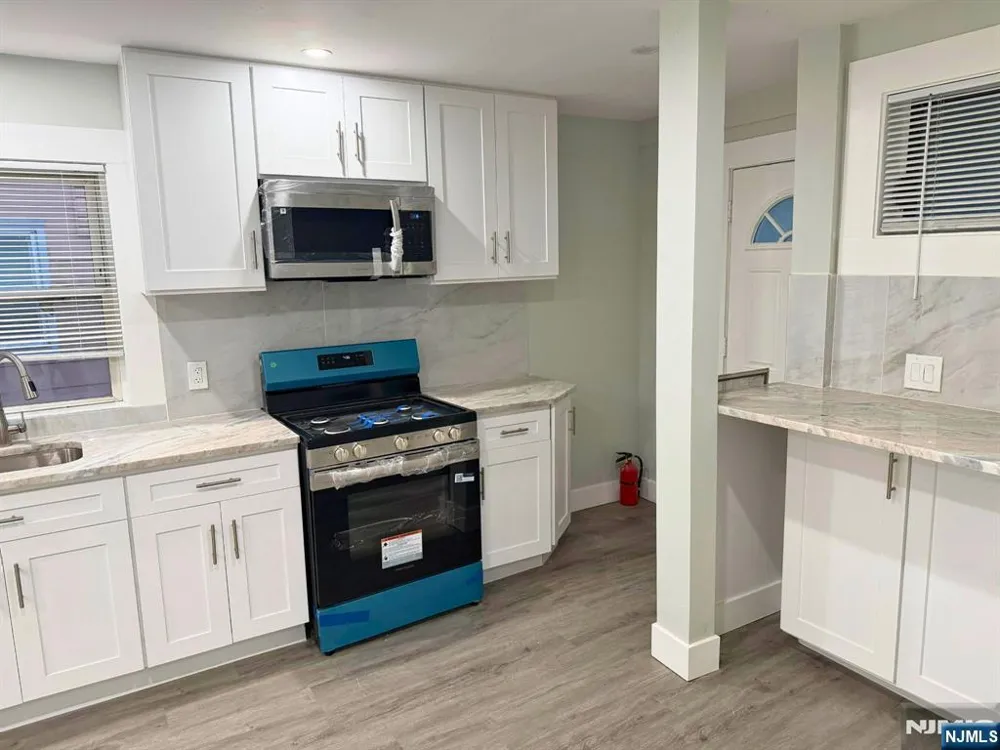 75 Clinton Place 1 Hackensack, NJ 07601