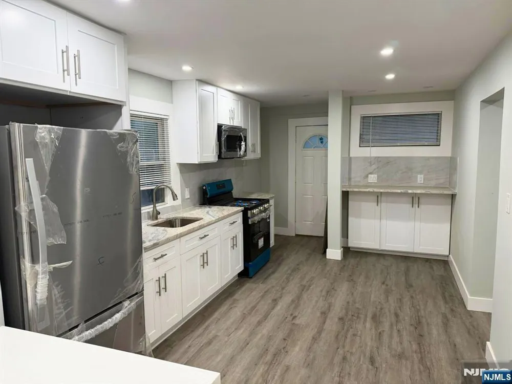 75 Clinton Place 1 Hackensack, NJ 07601