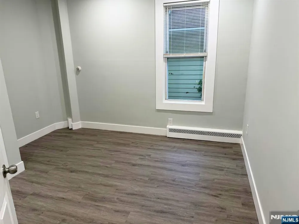 75 Clinton Place 1 Hackensack, NJ 07601