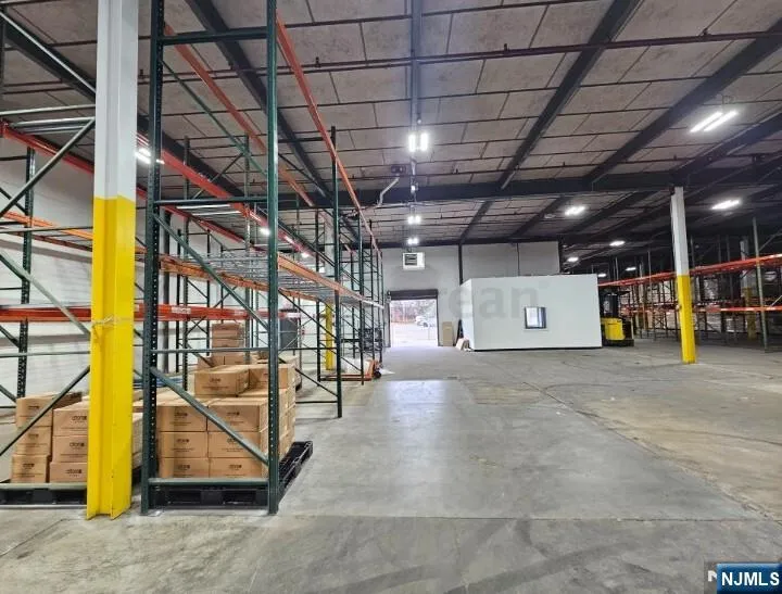 101 Industrial AA Little Ferry, NJ 07643