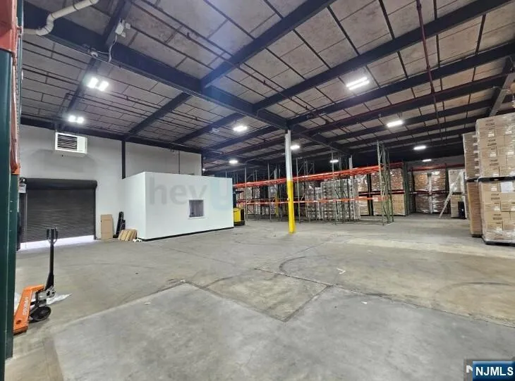 101 Industrial AA Little Ferry, NJ 07643