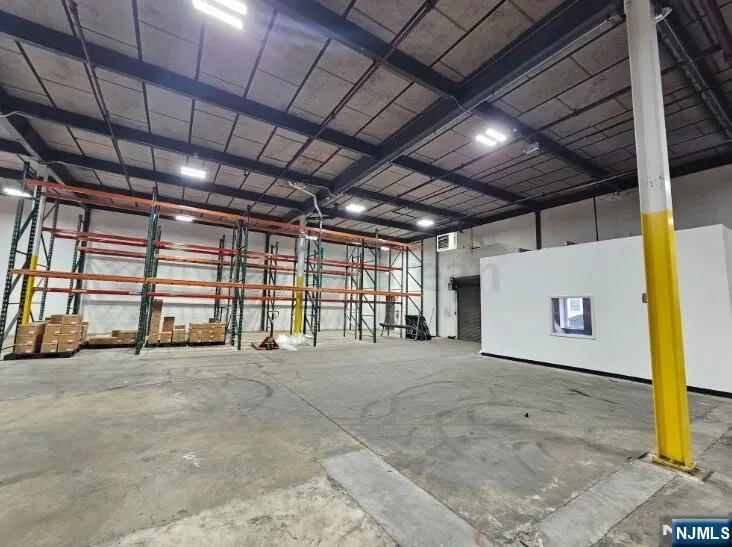 101 Industrial AA Little Ferry, NJ 07643