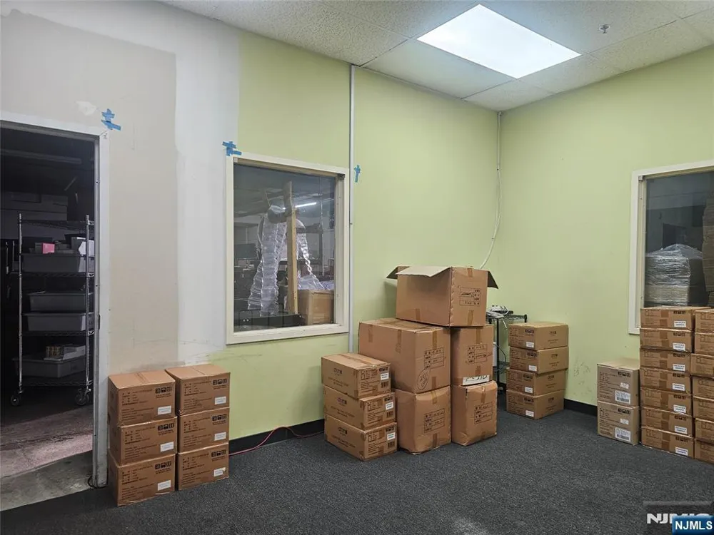 101 Industrial AA Little Ferry, NJ 07643