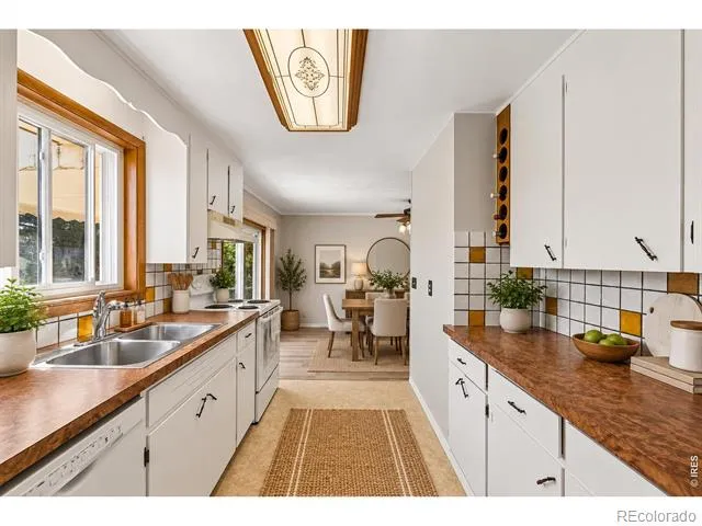 1360 W 6th Avenue Broomfield, CO 80020