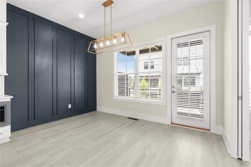 431 Mezzo Lane #84 Alpharetta, GA 30009