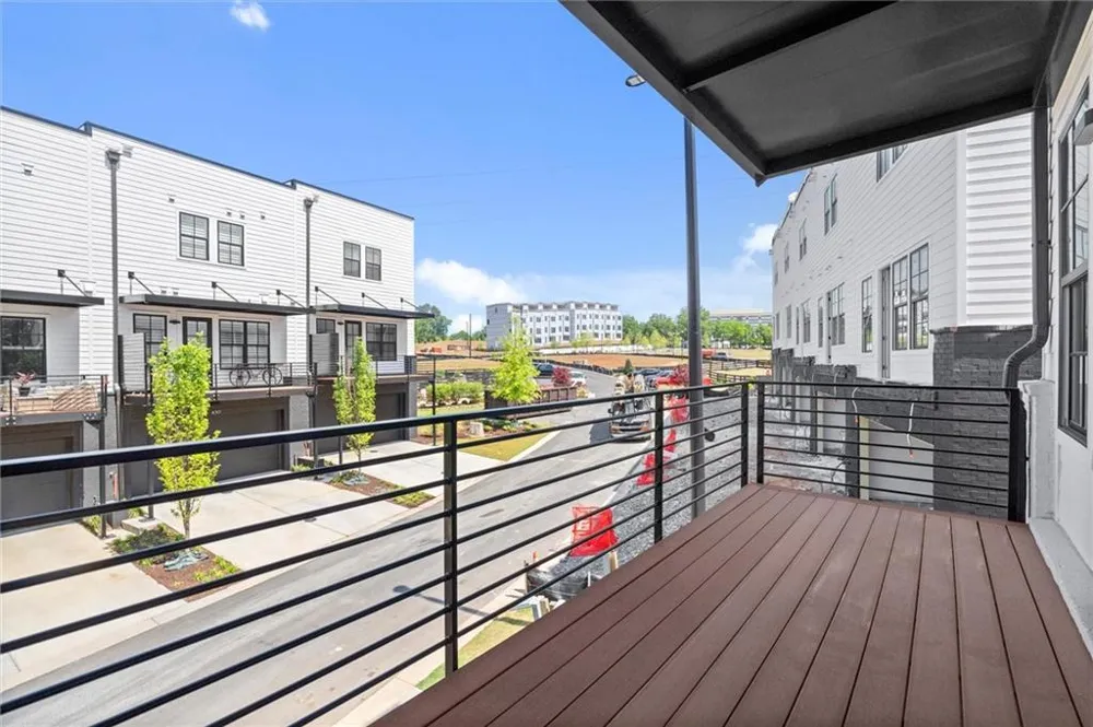431 Mezzo Lane #84 Alpharetta, GA 30009