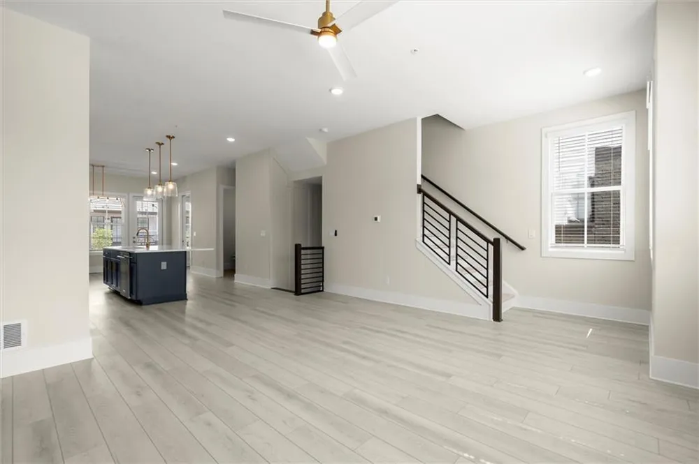 431 Mezzo Lane #84 Alpharetta, GA 30009