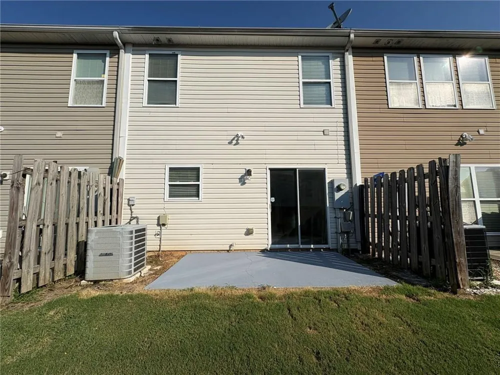 2193 Executive Drive Duluth, GA 30096