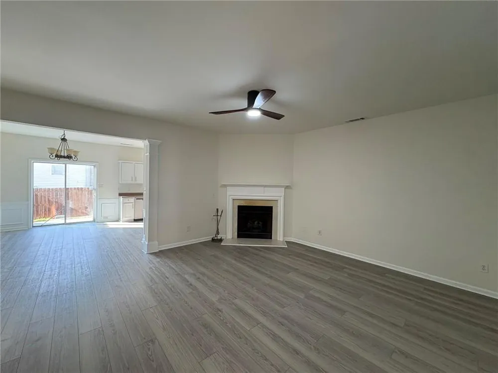 2193 Executive Drive Duluth, GA 30096