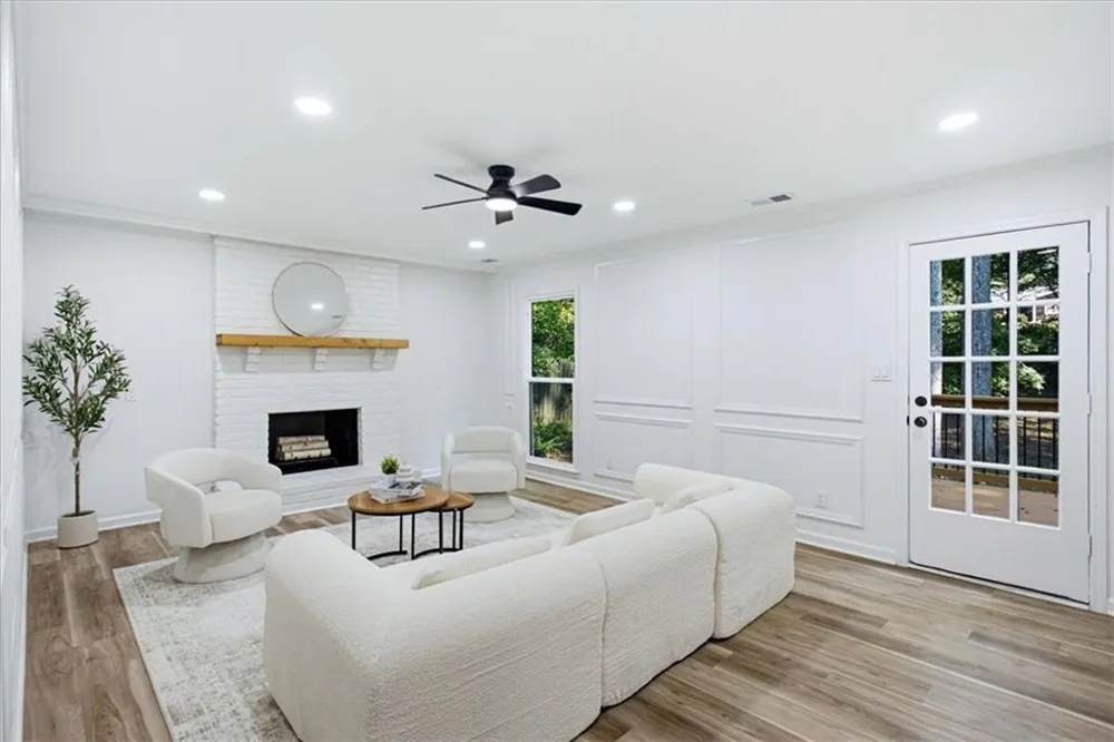 1362 Murdock Road Marietta, GA 30062