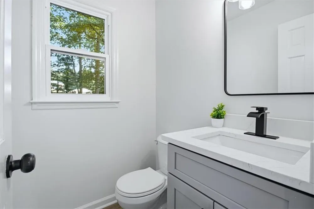 1362 Murdock Road Marietta, GA 30062