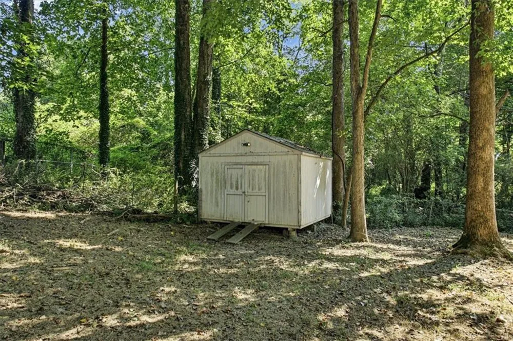 1362 Murdock Road Marietta, GA 30062