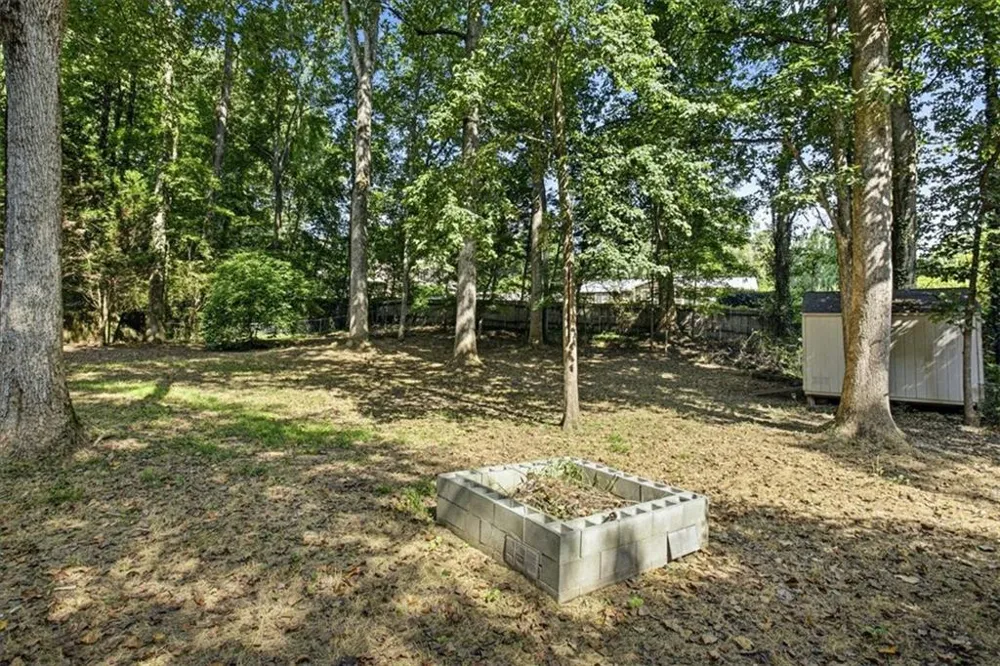 1362 Murdock Road Marietta, GA 30062