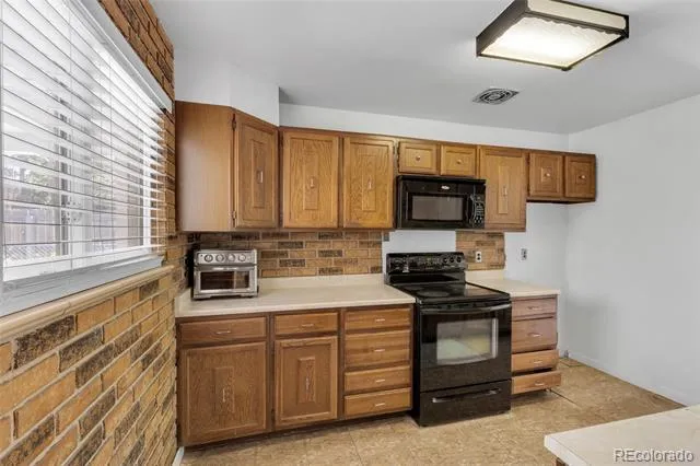 772 S Simms Street Denver, CO 80228
