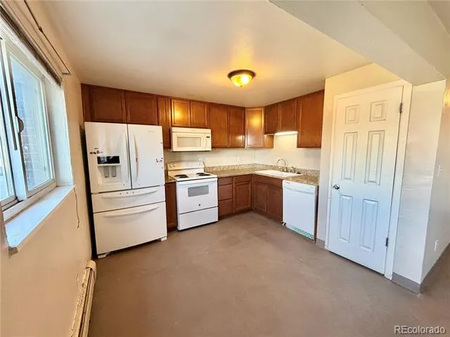 1090 S Eliot Street #101 Denver, CO 80219