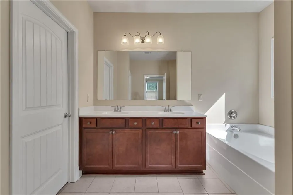 157 Westminster Way Newnan, GA 30263