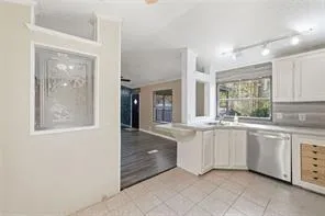 4273 CLARK CIRCLE SE Acworth, GA 30102
