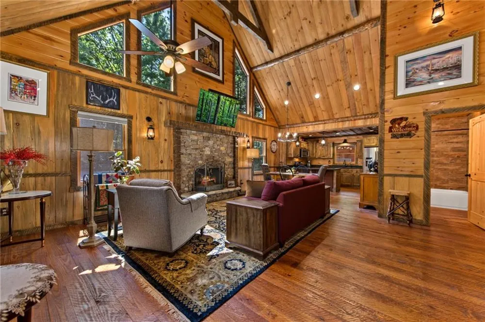 60 Oasis Drive Blue Ridge, GA 30513