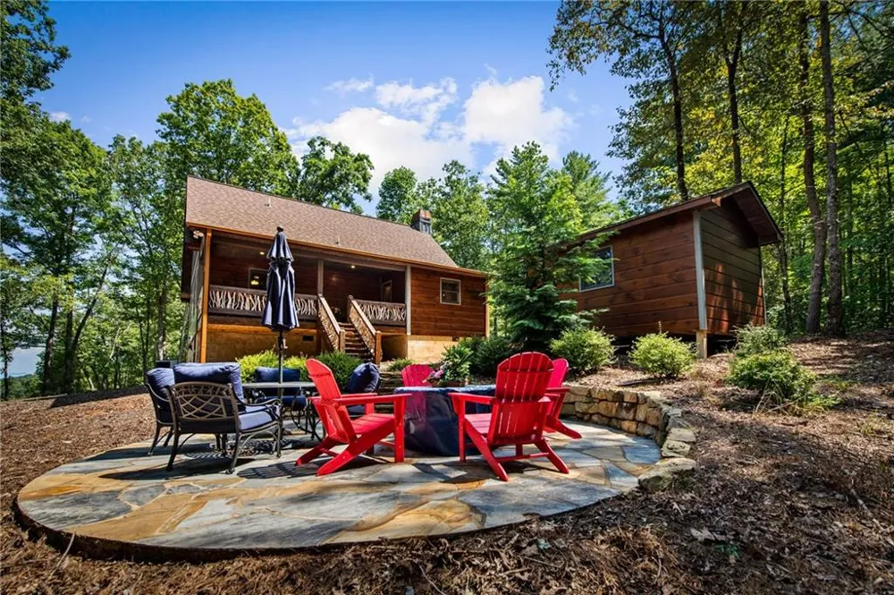 60 Oasis Drive Blue Ridge, GA 30513