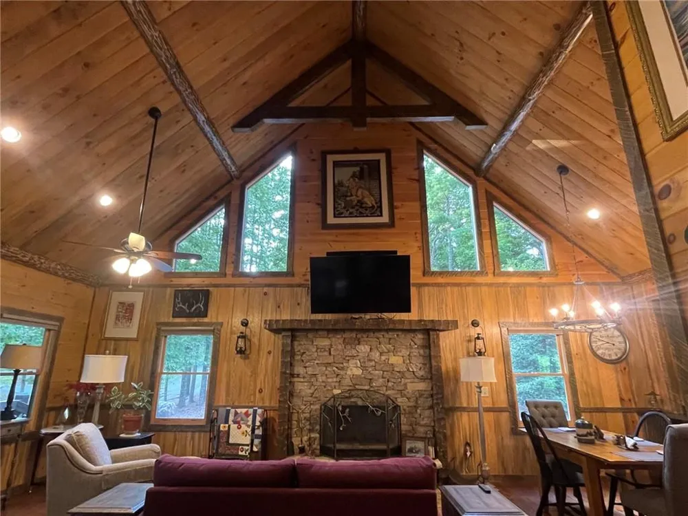 60 Oasis Drive Blue Ridge, GA 30513