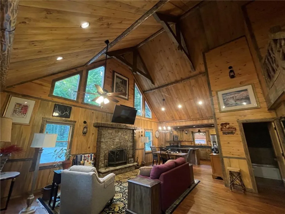 60 Oasis Drive Blue Ridge, GA 30513