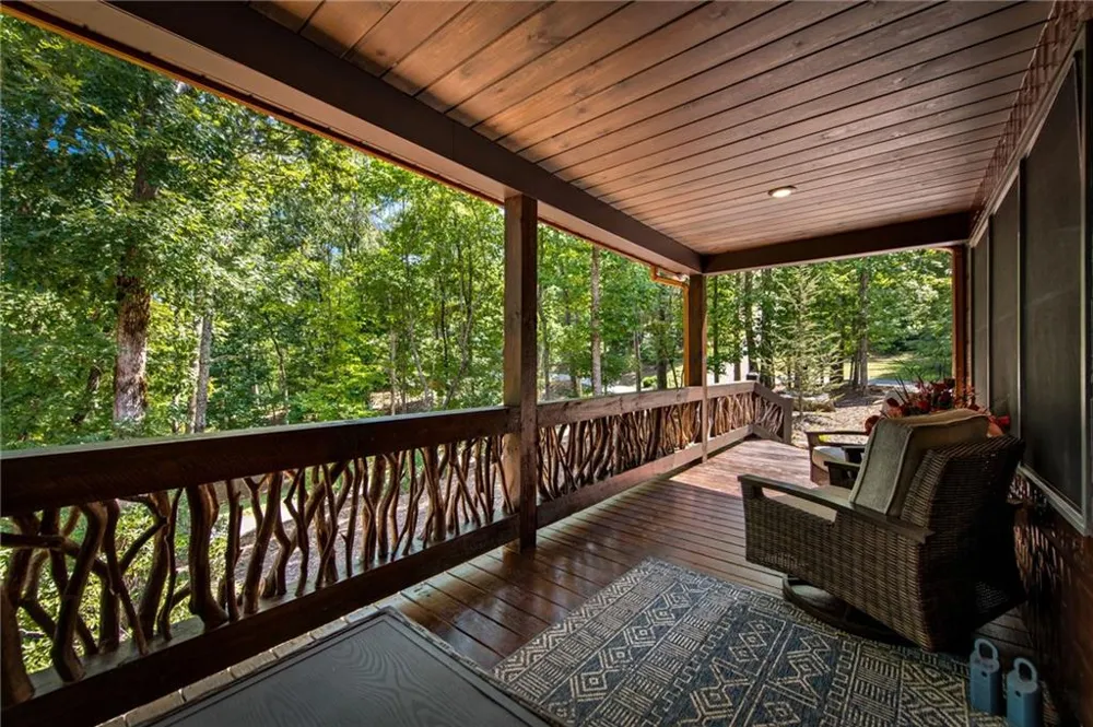 60 Oasis Drive Blue Ridge, GA 30513