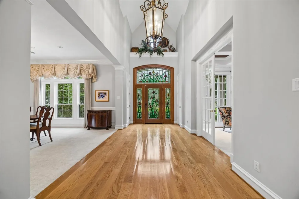 15 Golf Links Court Kingwood, TX 77339