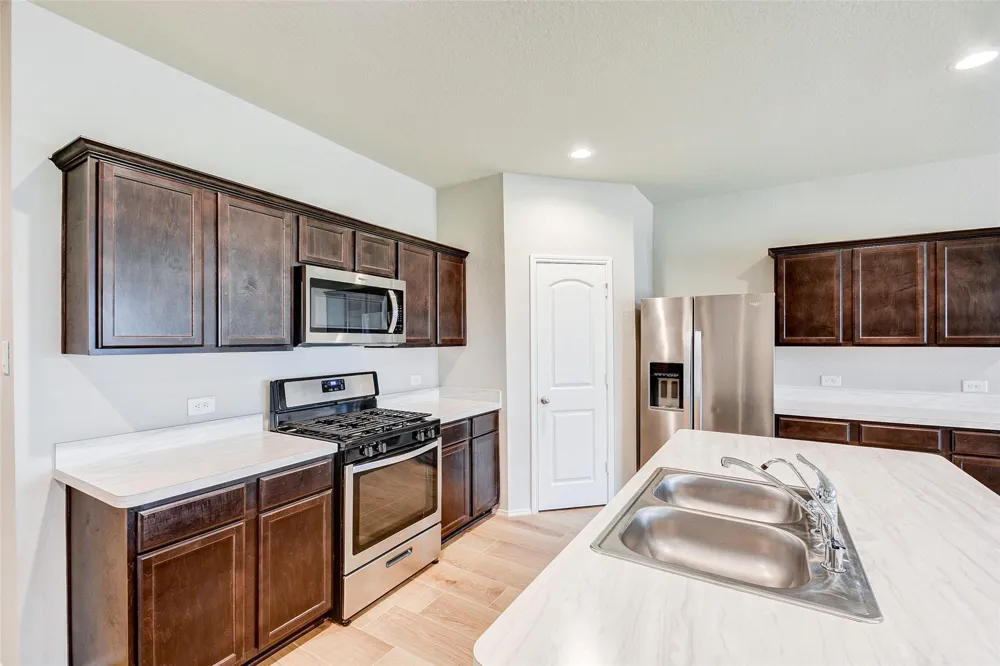 15348 Timber Preserve Lane New Caney, TX 77357