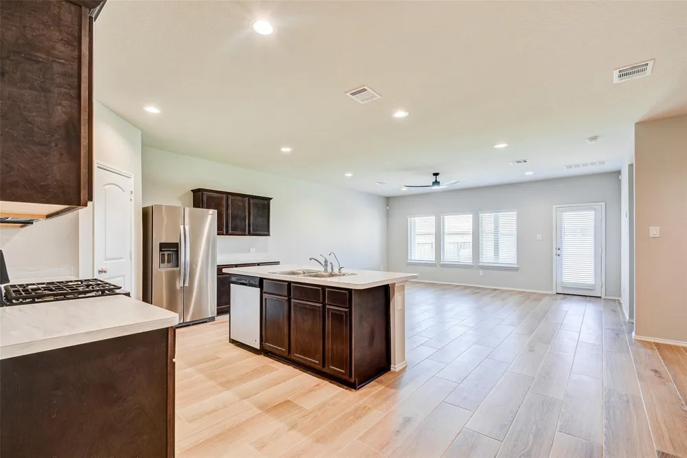 15348 Timber Preserve Lane New Caney, TX 77357