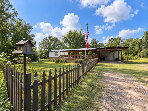 1343 County Road 2925