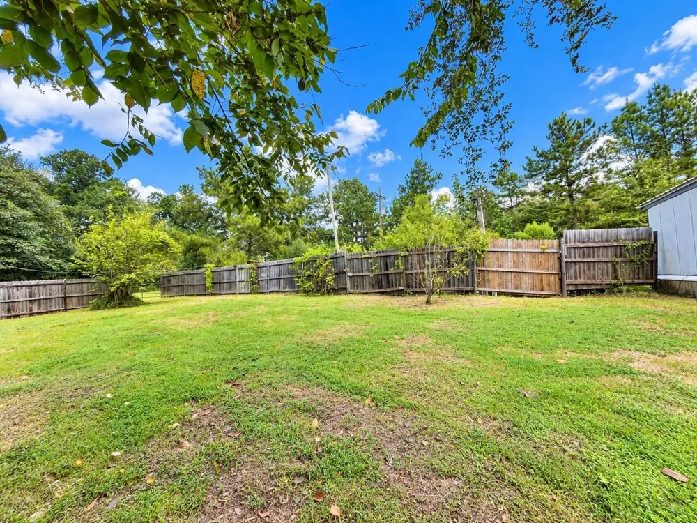 1343 County Road 2925 Colmesneil, TX 75938