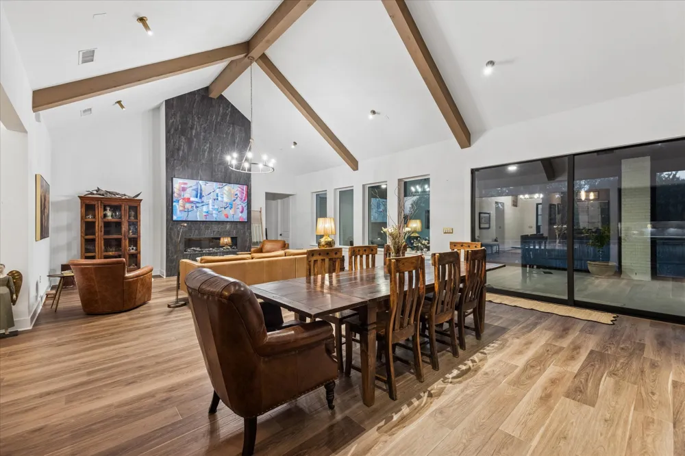 437 Trabuco Bend Liberty Hill, TX 78642