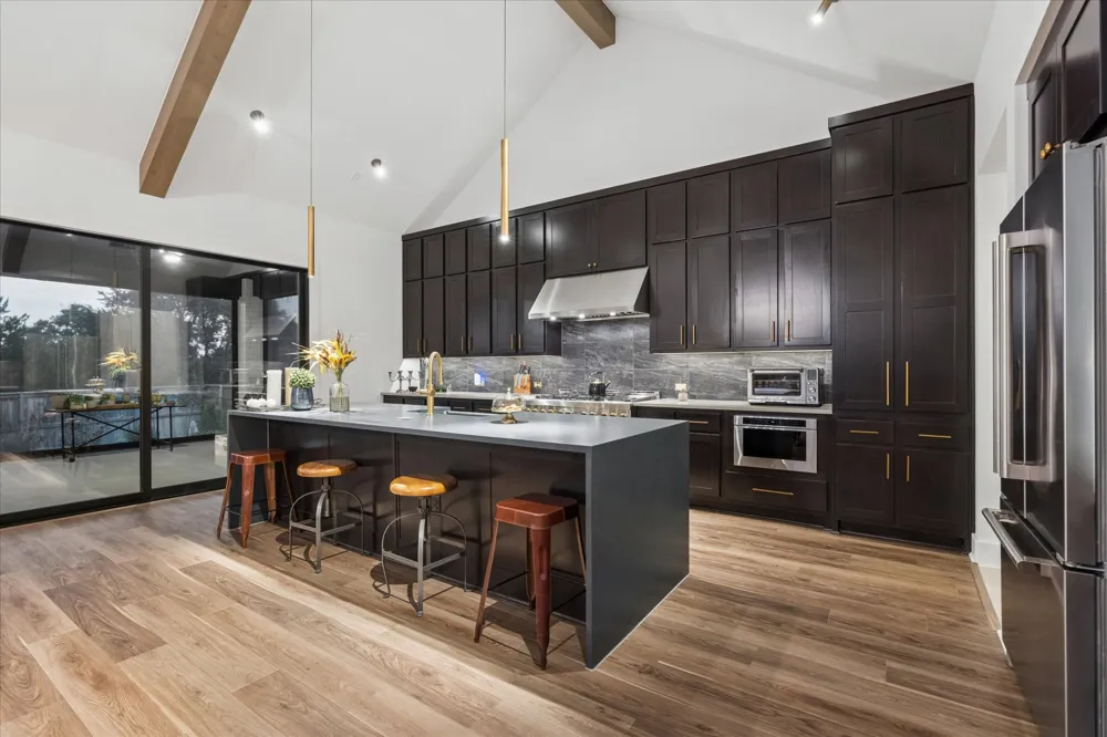 437 Trabuco Bend Liberty Hill, TX 78642
