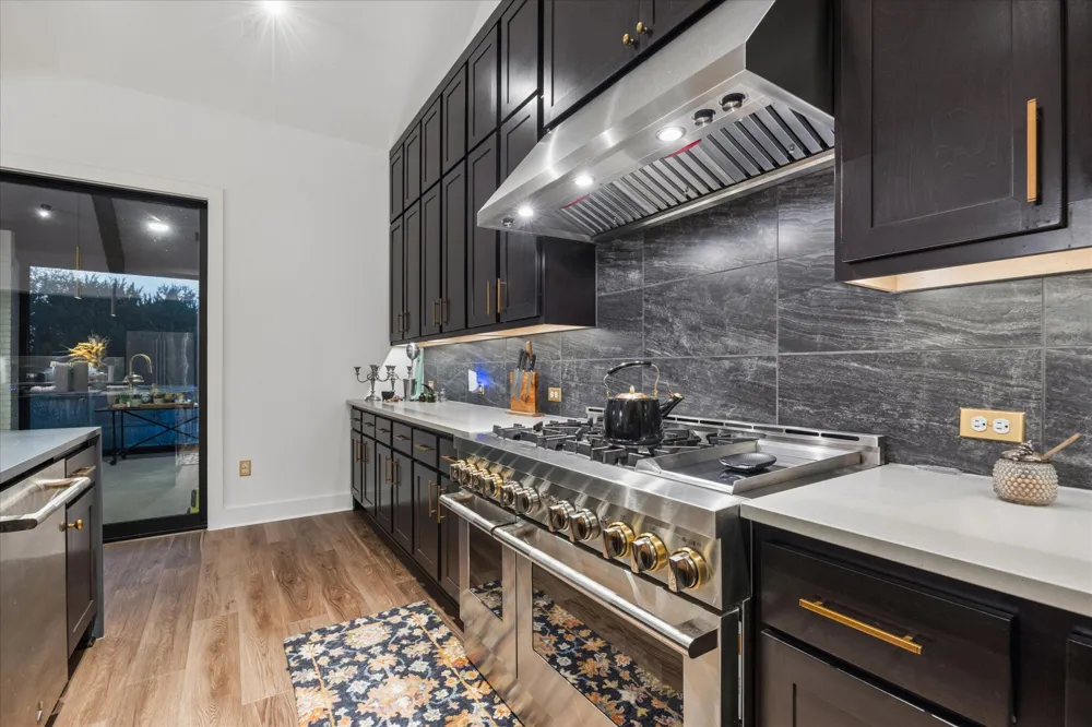 437 Trabuco Bend Liberty Hill, TX 78642