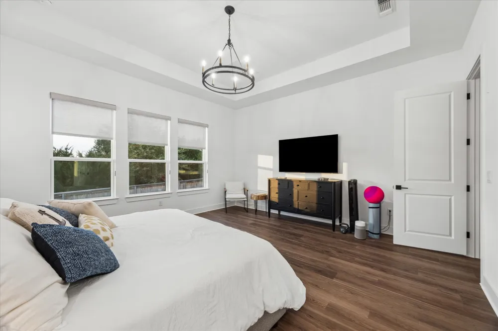 437 Trabuco Bend Liberty Hill, TX 78642