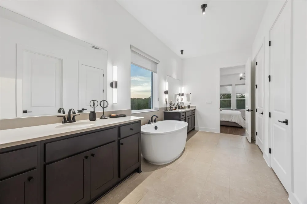 437 Trabuco Bend Liberty Hill, TX 78642