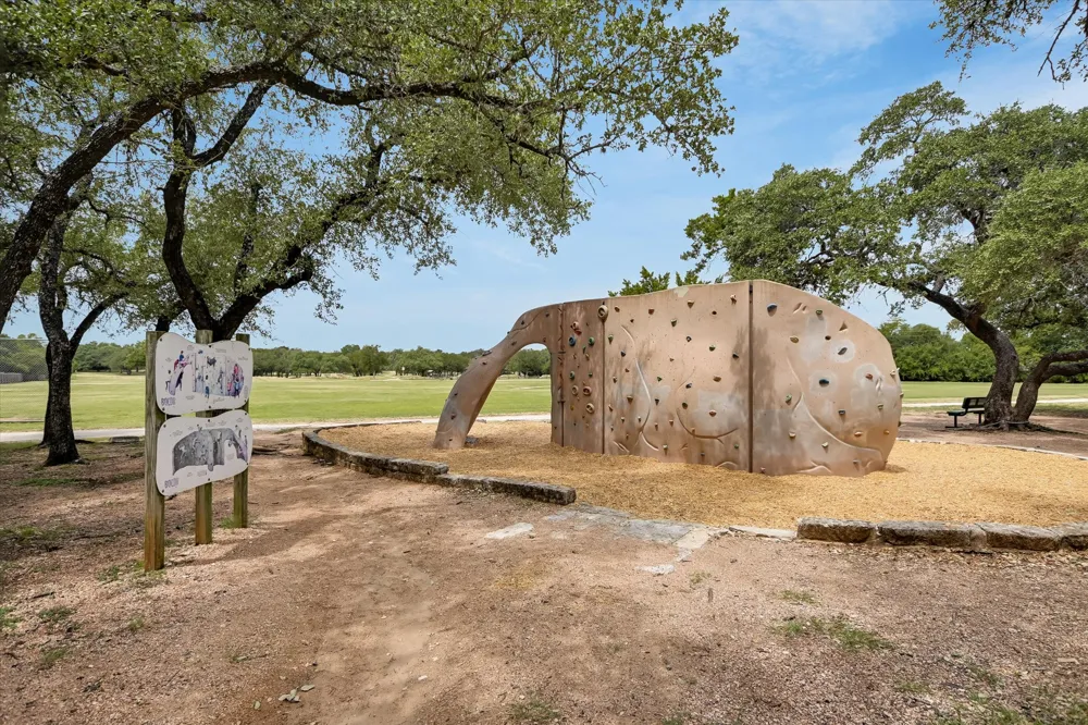 2116 Milan Drive Cedar Park, TX 78613