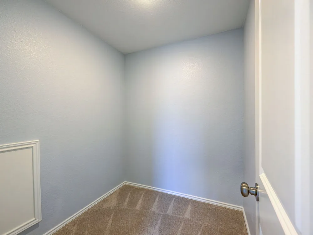 1716 FRONTENAC STREET Leander, TX 78641