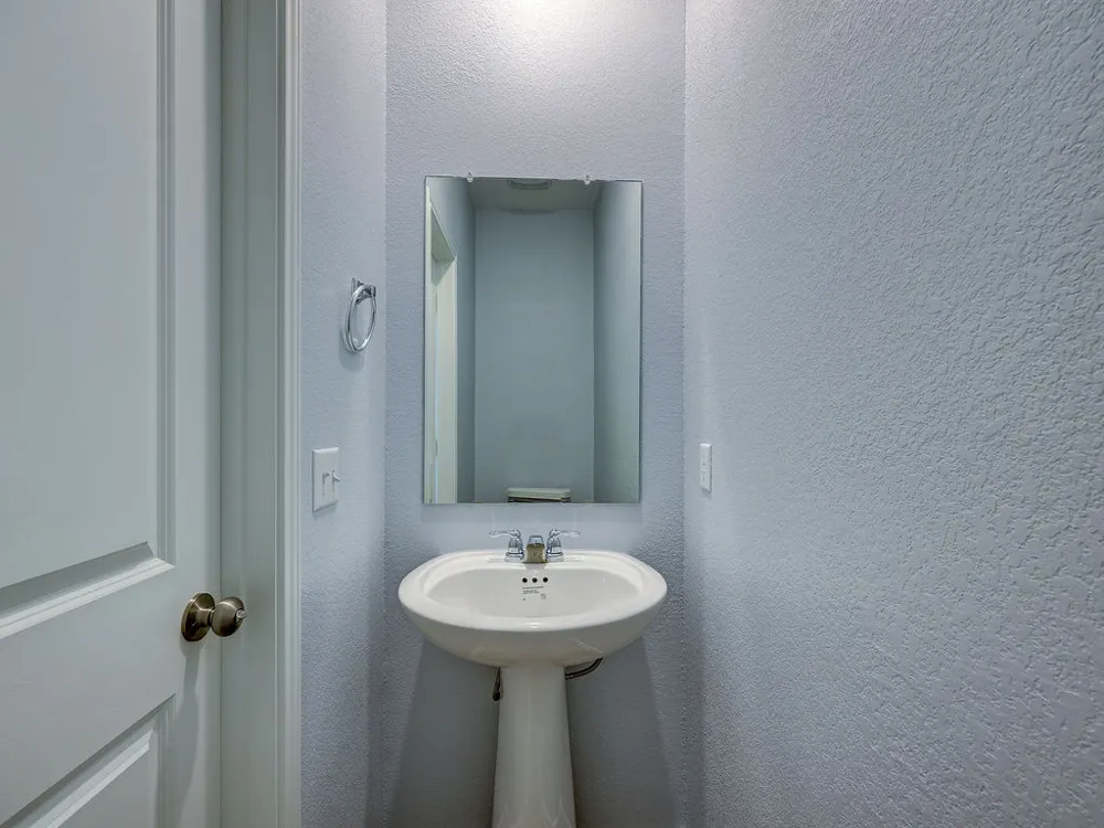 1716 FRONTENAC STREET Leander, TX 78641