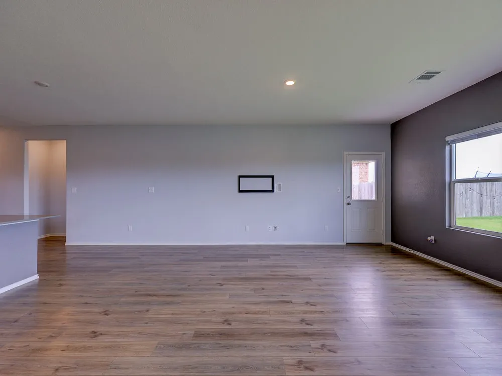 1716 FRONTENAC STREET Leander, TX 78641