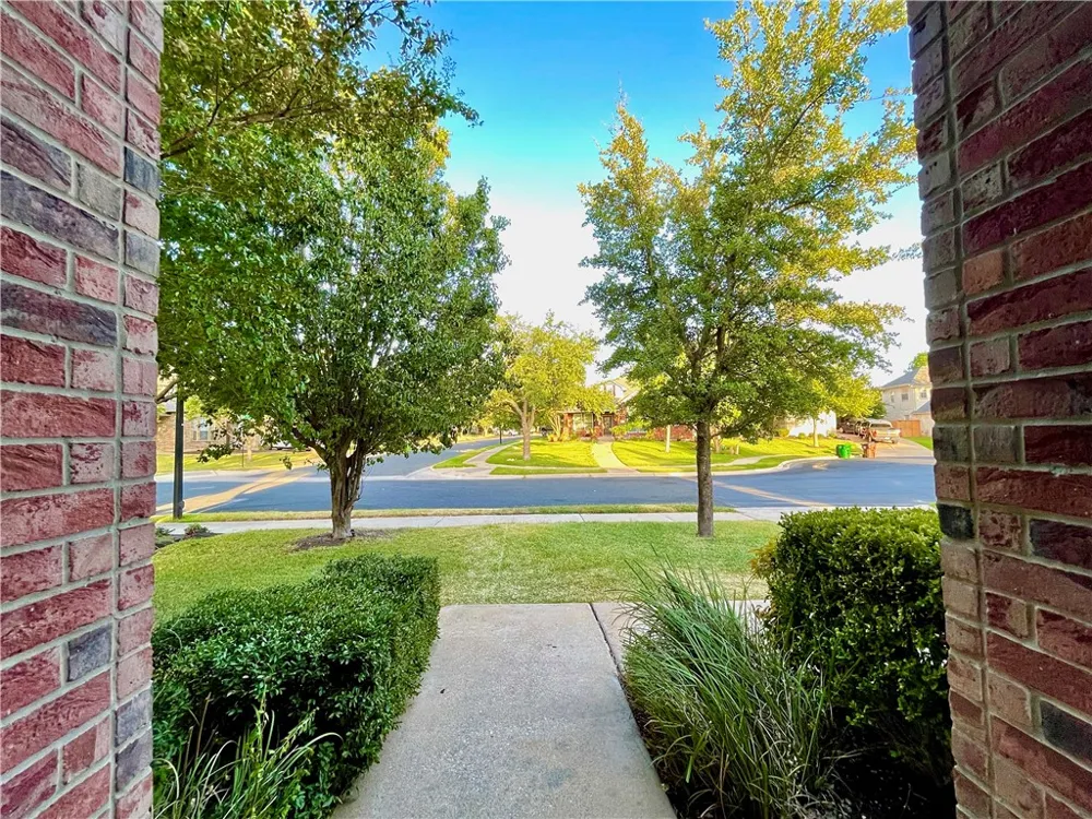 906 Mesquite Hollow Place Round Rock, TX 78665