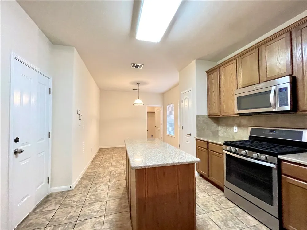 906 Mesquite Hollow Place Round Rock, TX 78665