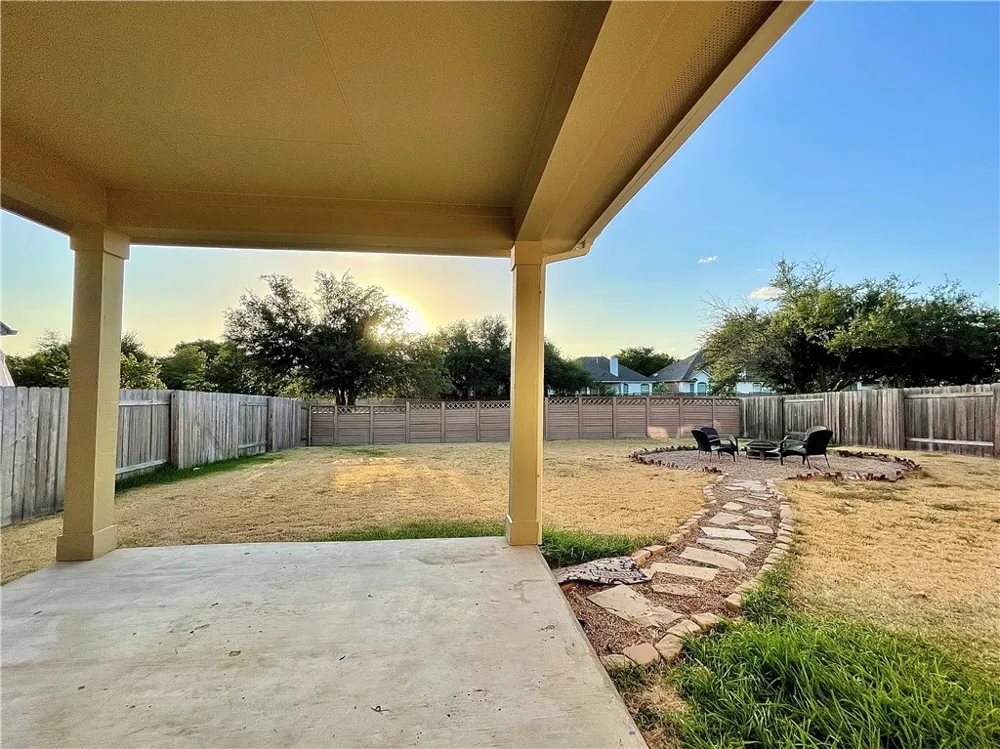 906 Mesquite Hollow Place Round Rock, TX 78665