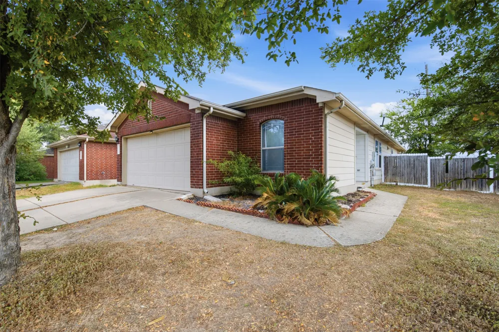 5708 Colinton Avenue Austin, TX 78754