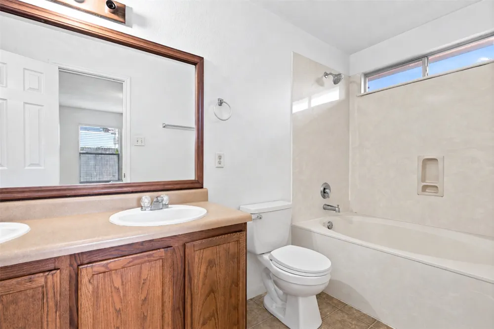 5708 Colinton Avenue Austin, TX 78754