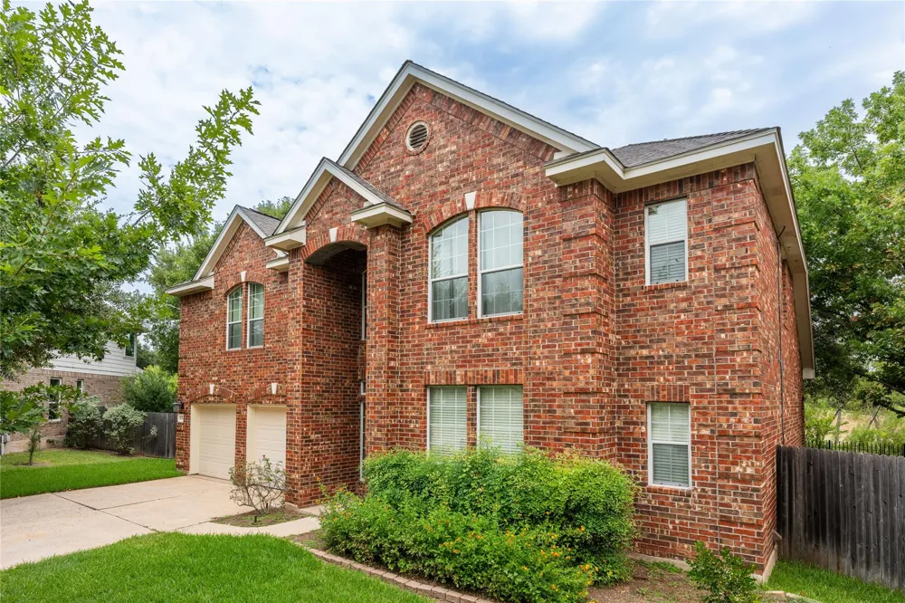 1106 Camden Cove Cedar Park, TX 78613