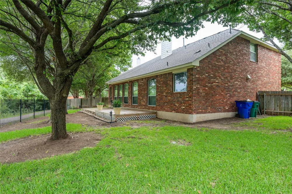 1106 Camden Cove Cedar Park, TX 78613