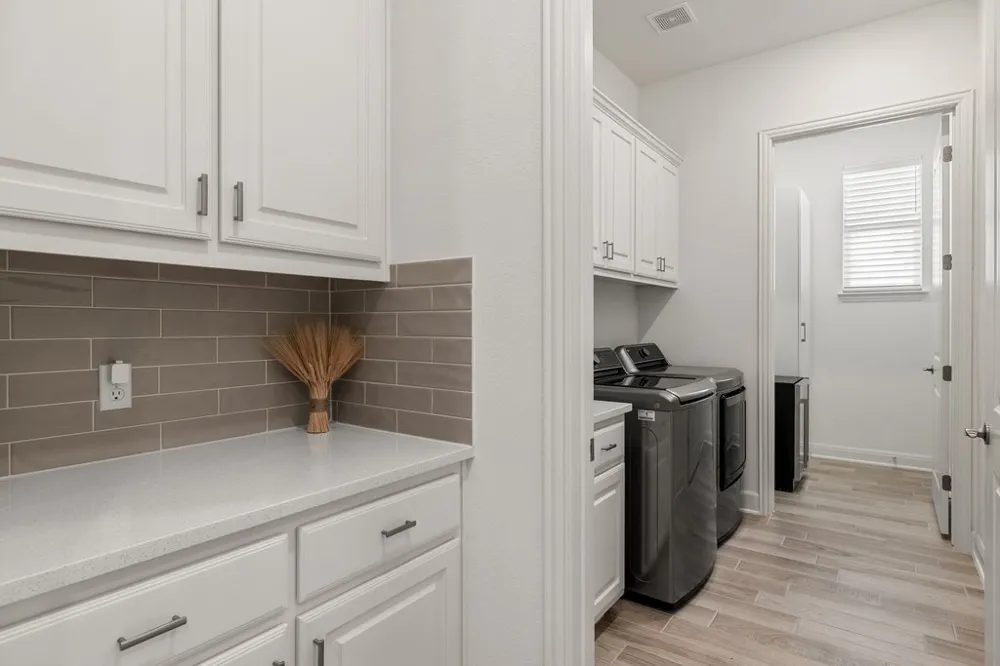 5913 Cimarron Ridge Lane Austin, TX 78738
